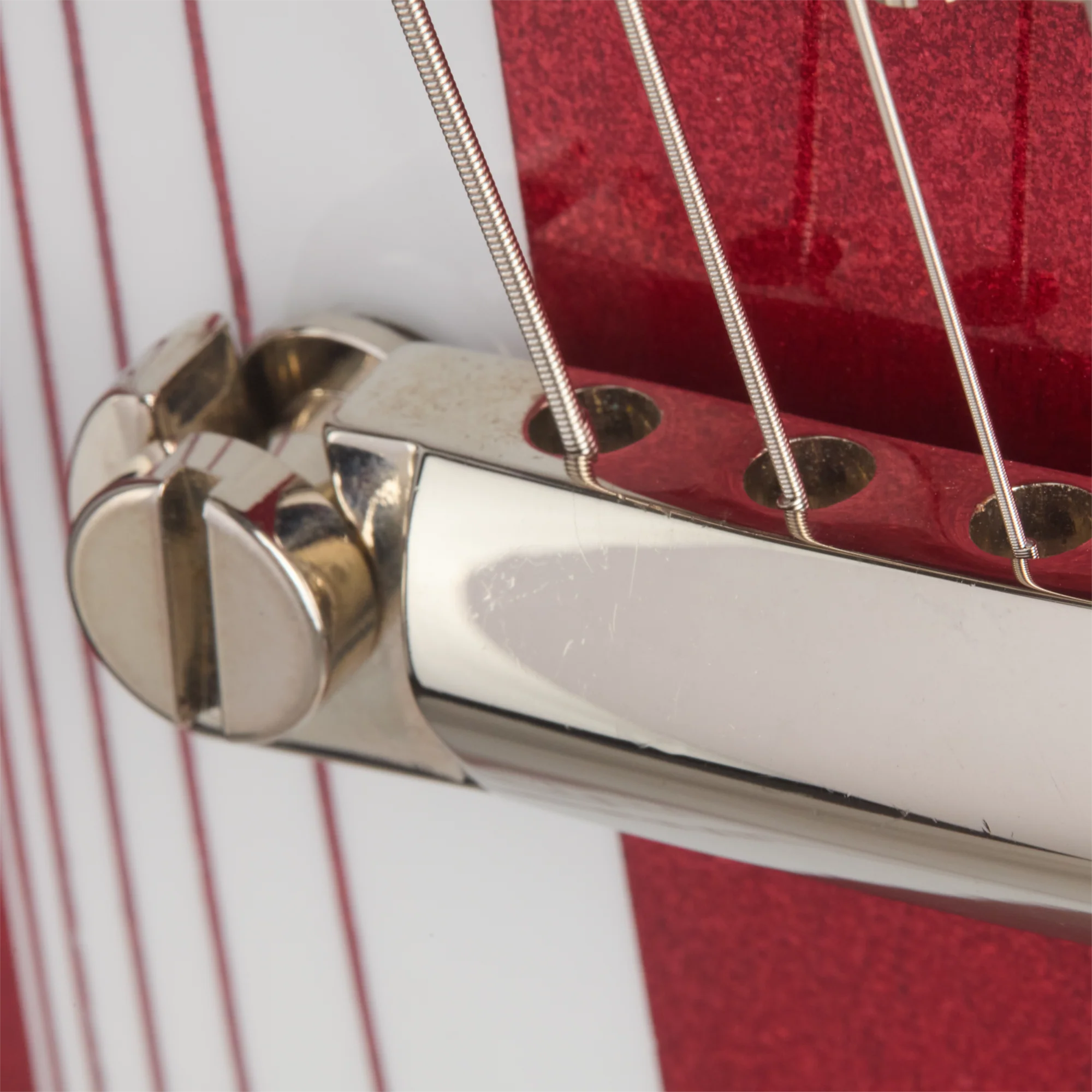 Gibson Mod™ Collection ES-335, Urgent Red Razorstripe 18 Gibson Mod™ Collection ES-335, Urgent Red Razorstripe