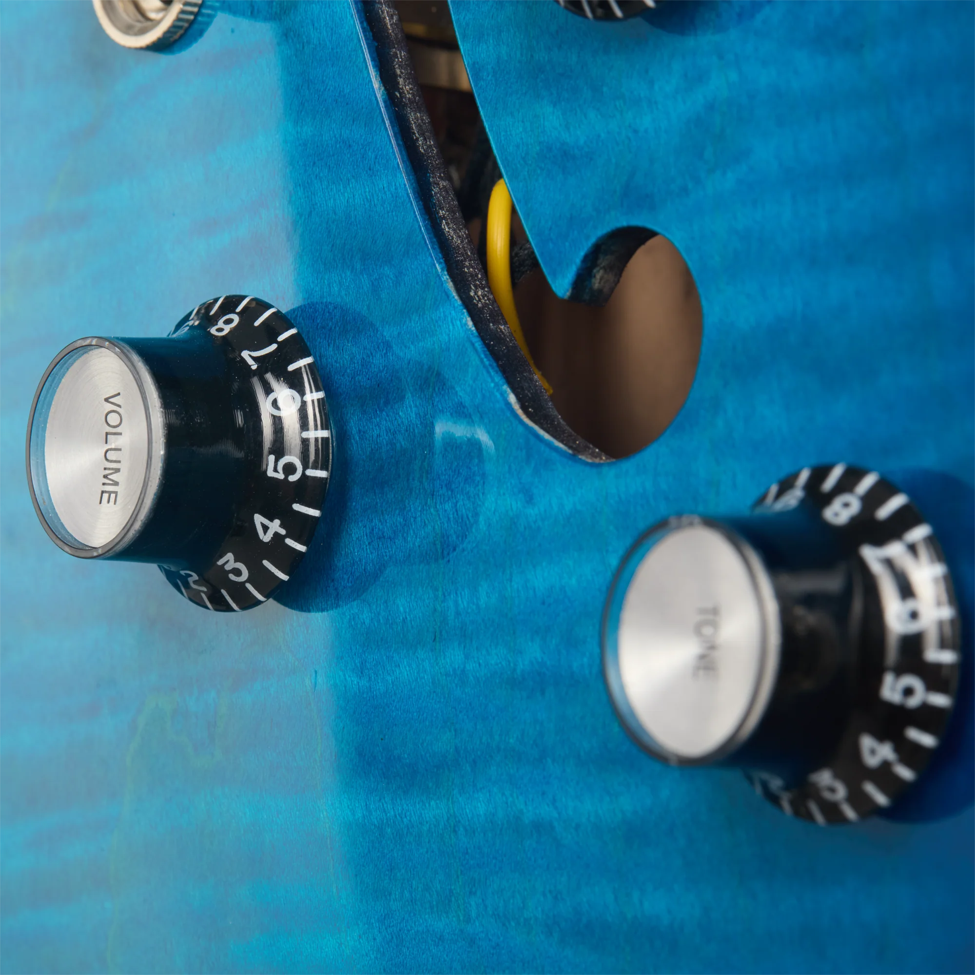 Gibson Mod™ Collection ES-335 Figured, Curacao Blue 22 Gibson Mod™ Collection ES-335 Figured, Curacao Blue