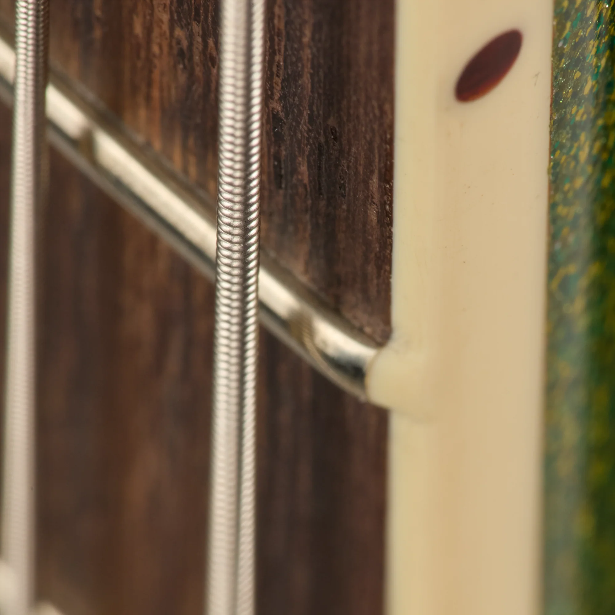 Gibson Mod™ Collection 1961 Les Paul SG Standard Reissue, Left-Handed, Chartreuse Sparkle 13 Gibson Mod™ Collection 1961 Les Paul SG Standard Reissue, Left-Handed, Chartreuse Sparkle