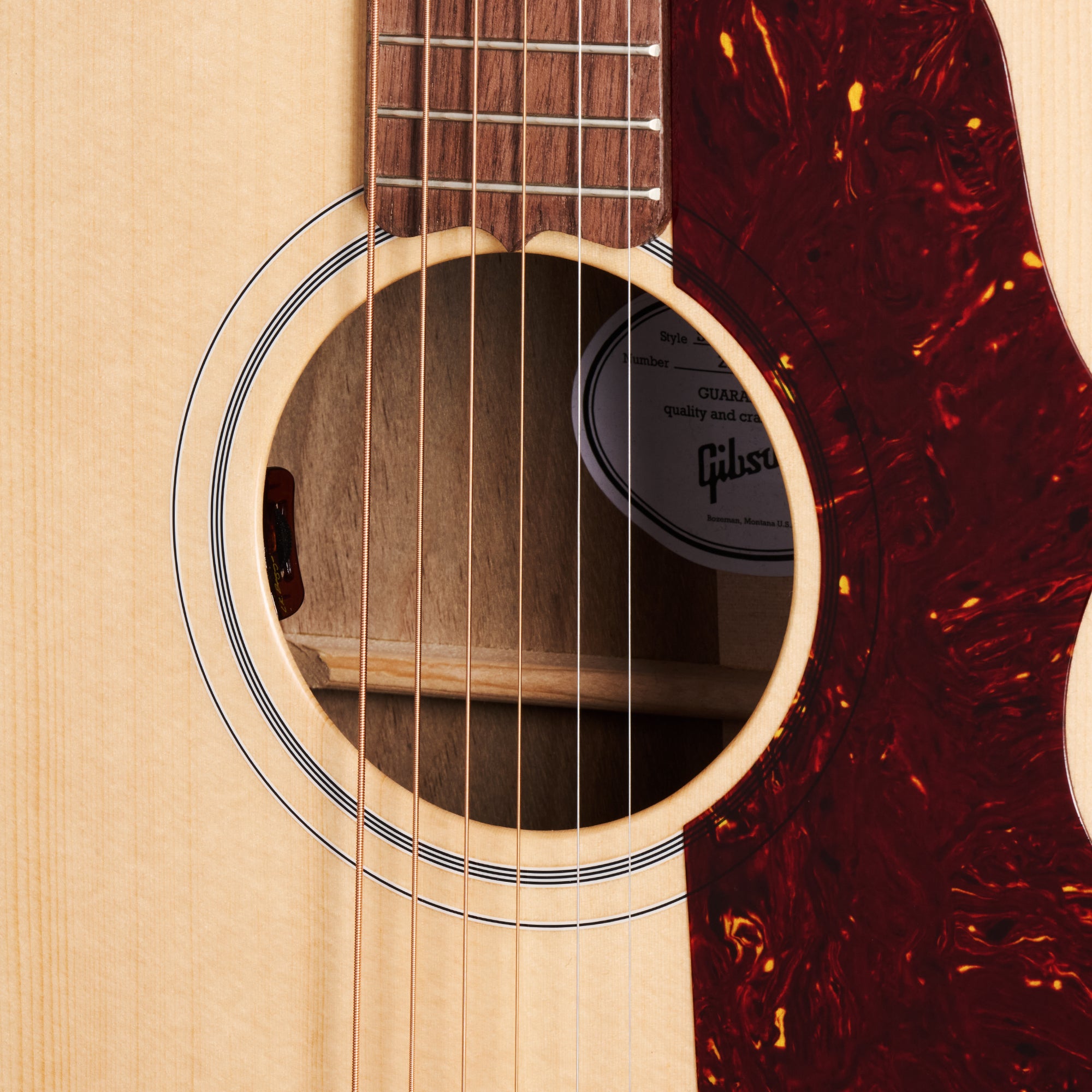Gibson SJ-200 Studio Walnut, Natural 6 Gibson SJ-200 Studio Walnut, Natural
