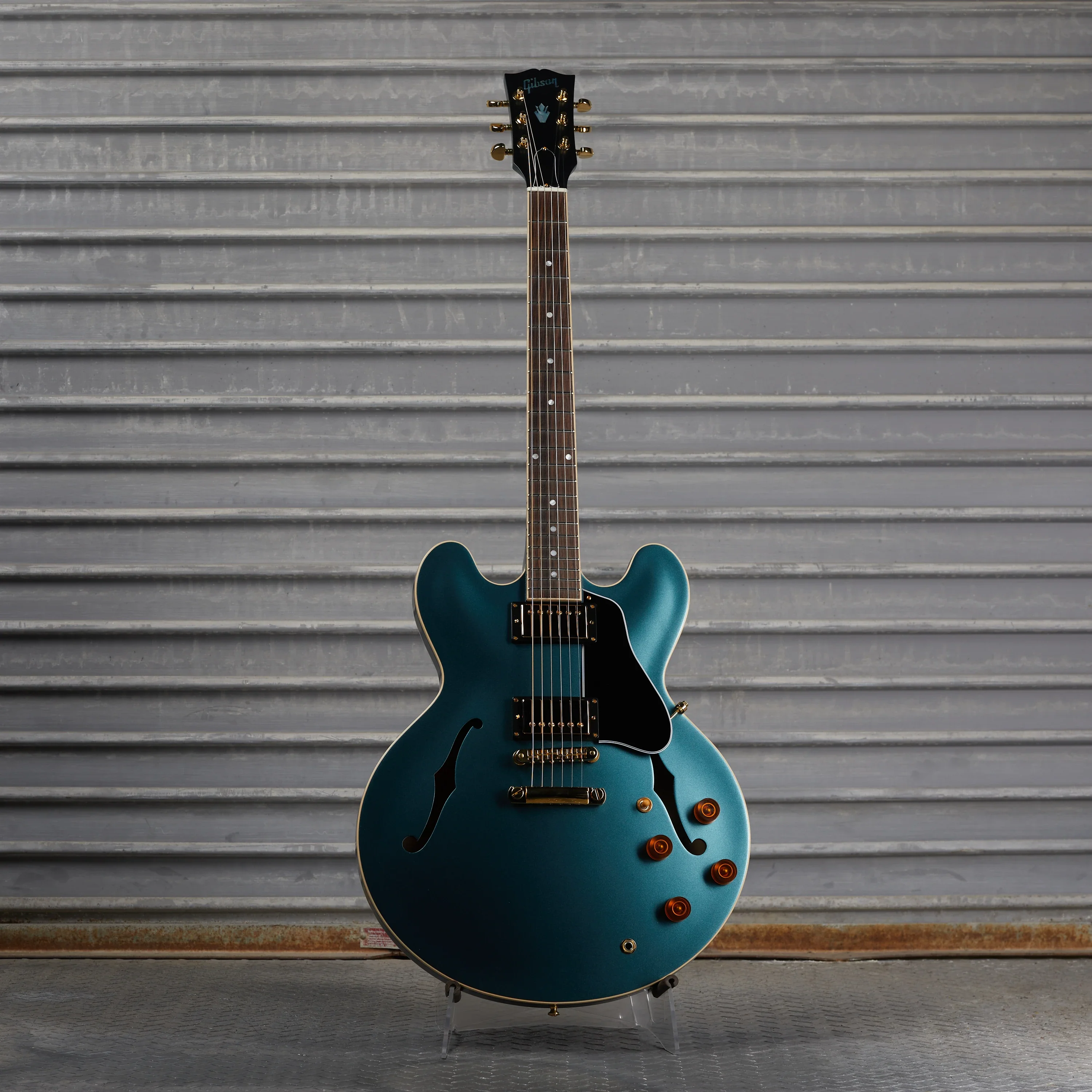 Gibson Mod™ Collection ES-335, Chill Ice Satin | Gibson Mod™ Collection 2 Gibson Mod™ Collection ES-335, Chill Ice Satin | Gibson Mod™ Collection