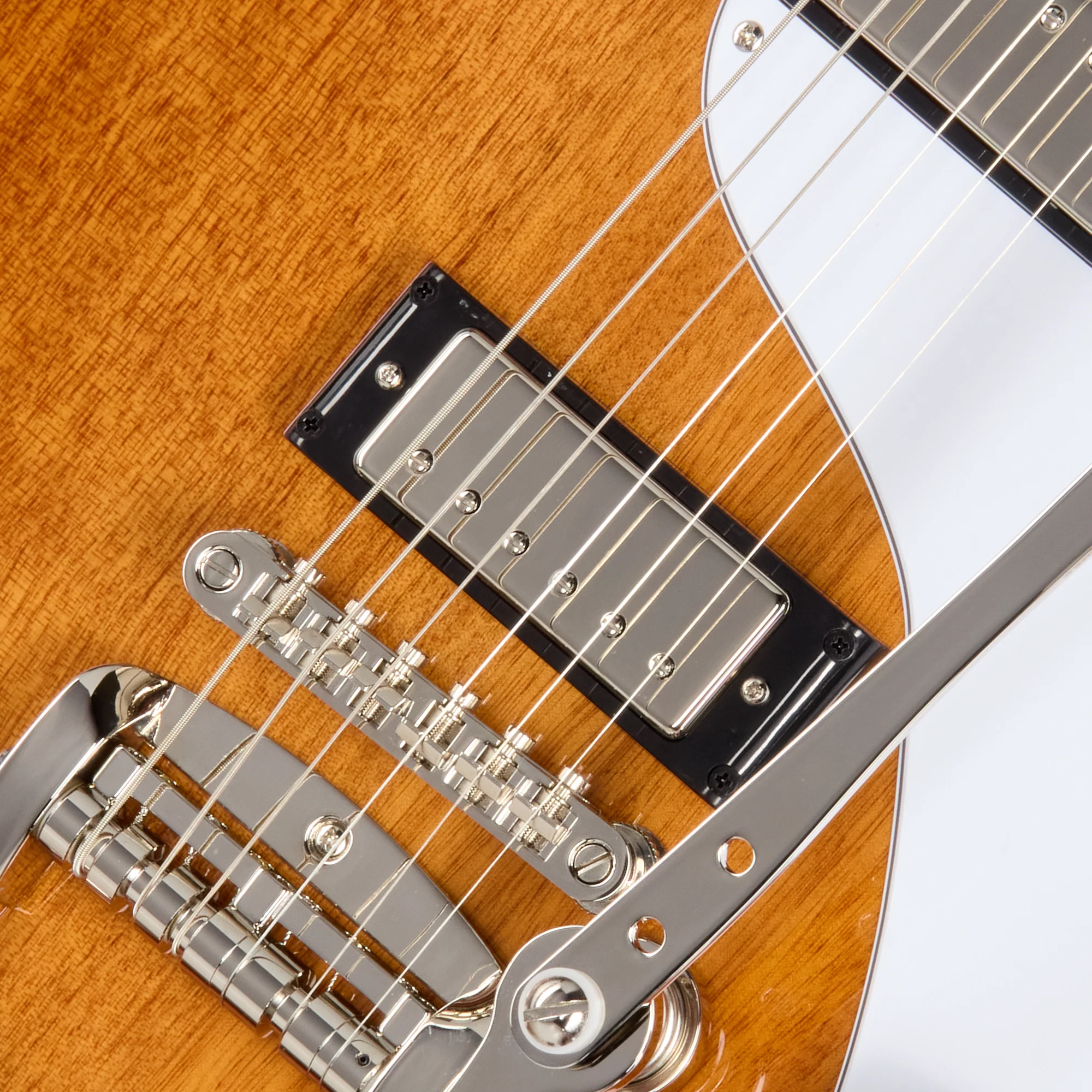 Epiphone Crestwood Custom '66, Walnut, Exclusive 7 Epiphone Crestwood Custom '66, Walnut, Exclusive