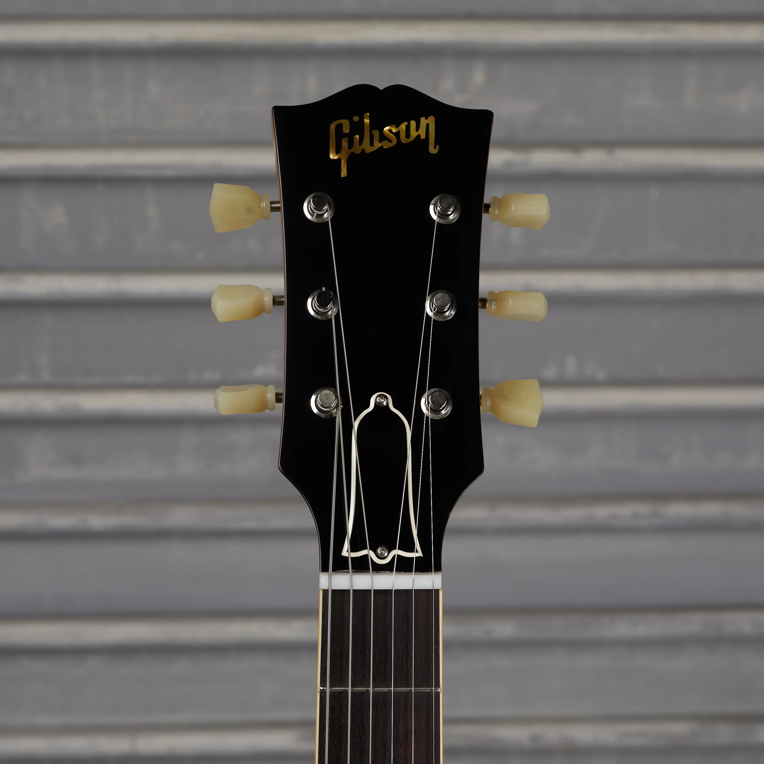 Gibson Mod™ Collection 1957 Les Paul Standard Reissue, Chakra Green | Gibson Mod™ Collection 4 Gibson Mod™ Collection 1957 Les Paul Standard Reissue, Chakra Green | Gibson Mod™ Collection