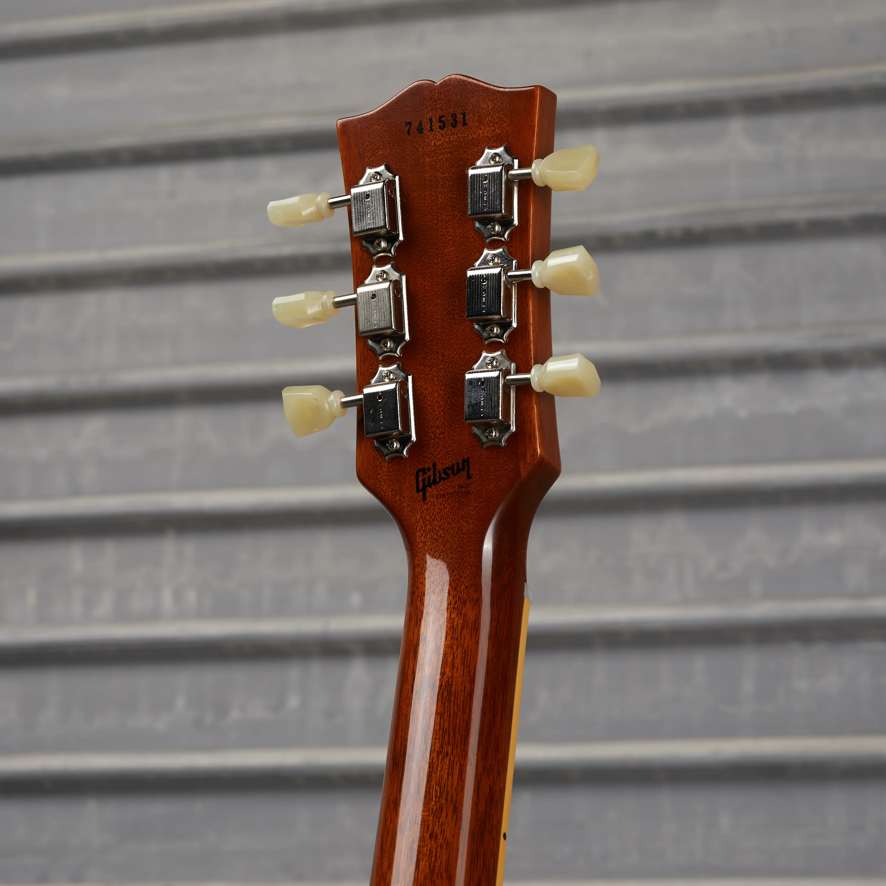 Gibson Mod™ Collection 1957 Les Paul Standard Reissue, Chakra Green | Gibson Mod™ Collection 5 Gibson Mod™ Collection 1957 Les Paul Standard Reissue, Chakra Green | Gibson Mod™ Collection