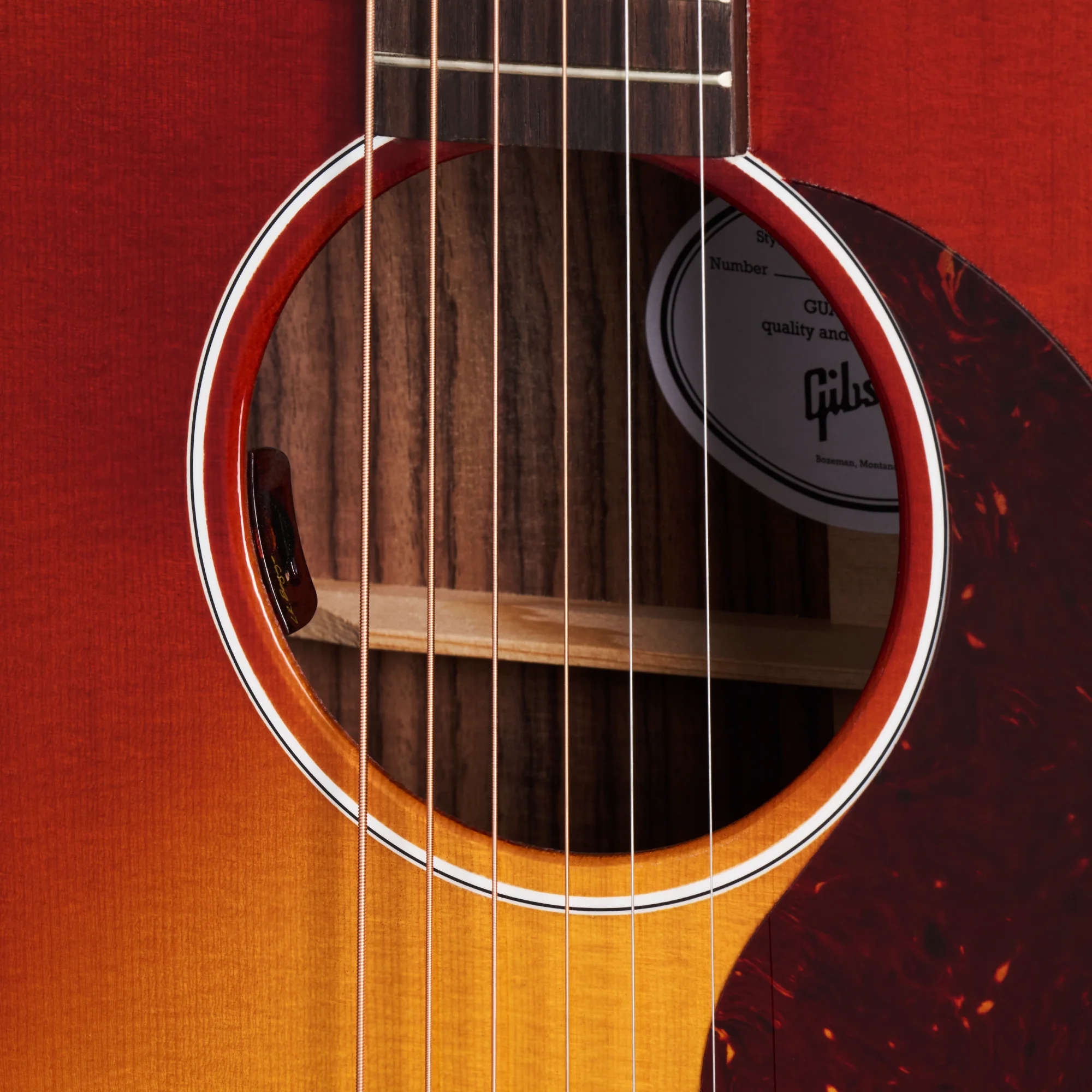 Gibson J-45 Studio Rosewood, Rosewood Burst 6 Gibson J-45 Studio Rosewood, Rosewood Burst