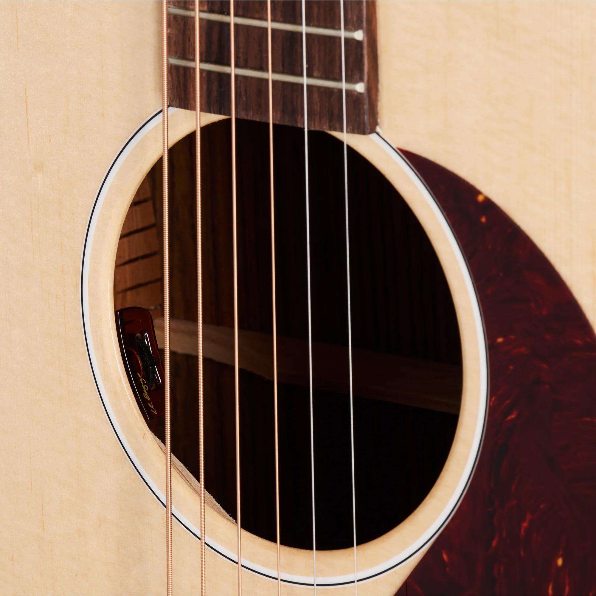 Gibson J-45 Studio Rosewood, Natural 6 Gibson J-45 Studio Rosewood, Natural