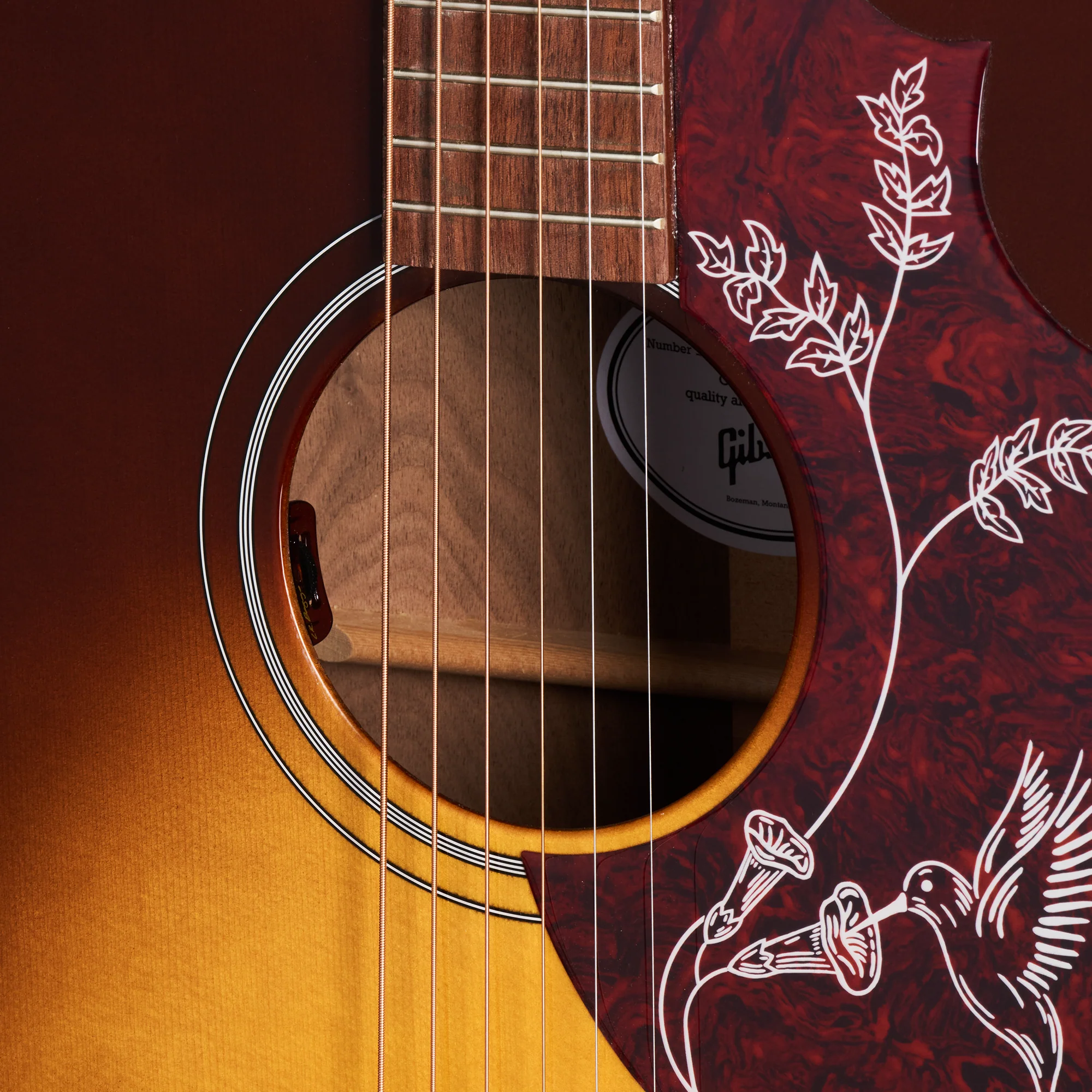 Gibson Hummingbird Studio Walnut, Walnut Burst 6 Gibson Hummingbird Studio Walnut, Walnut Burst
